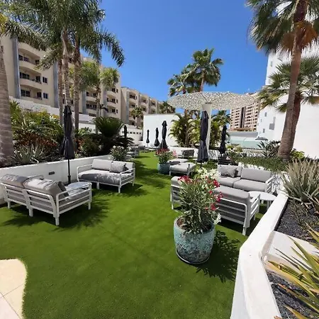 Ocean Garden 509 With Sunny Terrace * アデヘ